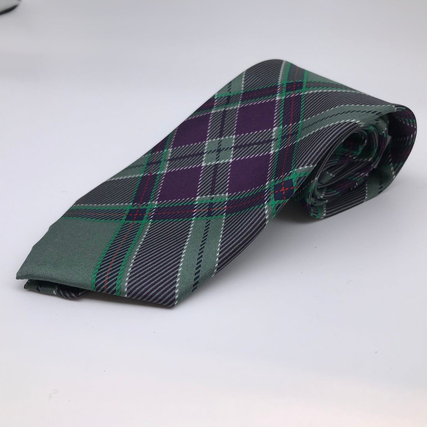 Tartan silk tie