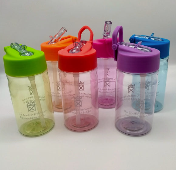 Six reusable bottles in various colours with the symbol of the Scottish Parliament.